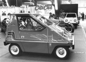 Citycar  (1976) - angetrieben von einem General Electric Elektromotor - Genfer Autosalon 1976