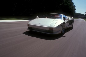 Cizeta V 16 T (1989) - der Prototyp auf schneller Fahrt in Monza