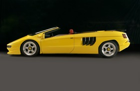 Cizeta V16T Spyder (2003) - bei der offenen Version wirkt das Heck etwas gar lang