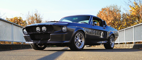 Bild: Classicbid mit großer Live-Auktion auf der Retro Classics® Bavaria - Dieser Ford Mustang Fastback ist eine Replikation des Shelby GT500 „Eleanor“ vom Film "60 Sekunden" mit Nicholas Cage.