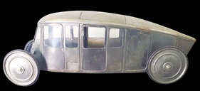 Claveau (1924) – Modell von Claveaus erstem Fahrzeugkonzept in der Ausführung mit vier Rädern
