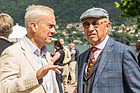 Clive Chapman (links) im Gespräch mit Jo Ramirez – Concorso d'Eleganza Villa d'Este 2024