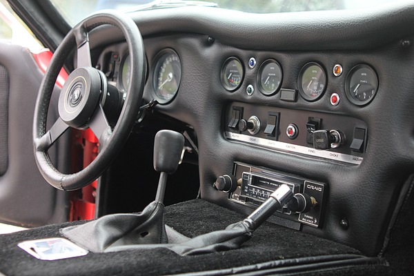 Cockpit - TVR 2500M (1974)