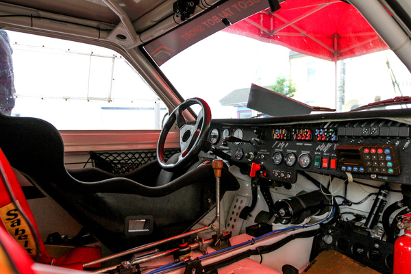 Cockpit eines Talbot Sunbeam Lotus am Eifel Rallye Festival 2016
