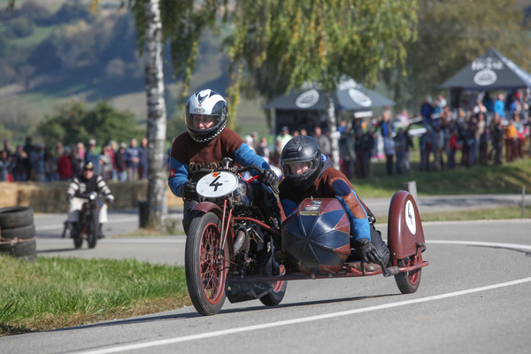 Condor Grand Sport Renngespann von 1929 kurz vor dem Ziel - Memorial Bergrennen Opfertshofen "Rendezvous am Kleinen Klausen" 2021