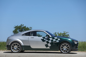 Connaught Type-D GT (2006) - Radstand 2840 mm