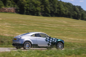 Connaught Type-D GT (2006) - als Gewicht strebte man 950 kg für die Kompressorversion an