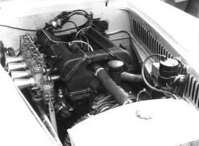 Conrero Alfa Romeo 1900 Sprint (1953) - Blick in den Motorraum an der Mille Miglia 1953