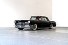 Bild: Continental Mark II Custom by Moore Brothers Classics (1956) - als Lot 117 an der RM Sotheby’s Arizona Versteigerung am 23. Januar 2026