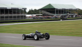 Cooper-Climax T66 (1963) - am Start beim Rennen um die Glover Trophy am Goodwood Revival 2013