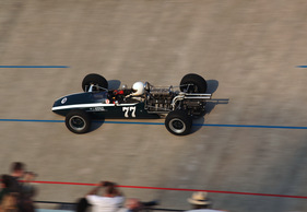 Cooper F1 (1965) - in der offenen Rennbahn von Oerlikon - Indianapolis in Oerlikon 2012