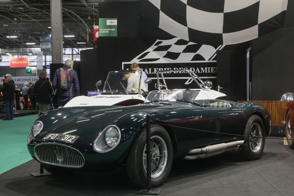 Cooper-Maserati A6GCS (1965) - Einzelstück, gefahren von Roy Salvadori, zu sehen bei der Galerie des Damiers - Rétromobile Paris 2024