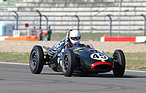 Bild: Cooper T45 (1958) - im Rennen R5 der "Historic Grand Prix Cars bis 1960" am AvD Oldtimer Grand Prix 2013