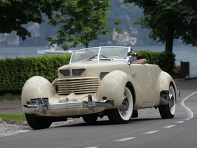 Cord 812 S/C (1937) - beliebt an Concours d'Elegance Veranstaltungen