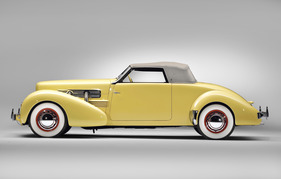 Cord 812 SC "Sportsman" Convertible Coupe (1937) - verkauft an der RM Auction Arizona (19. und 20. Januar 2012) für USD 385'000