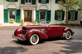 Cord 812 Supercharged Cabriolet (1937) - als Lot 297 an der RM Sotheby's Hershey Versteigerung 2025