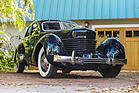 Cord 812 Westchester Fastback Sedan (1936) - als Lot 119 an der Bonhams Amelia Island Versteigerung am 8. März 2018