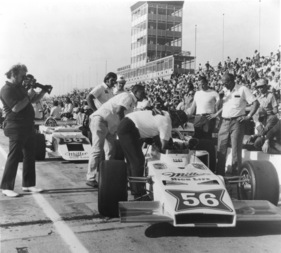 Coyote  Ford (1972) - Jim Hurtubise hat die Qual der Wahl mit drei zur Verfügung stehenden Rennwagen beim Indy 500 von 1972