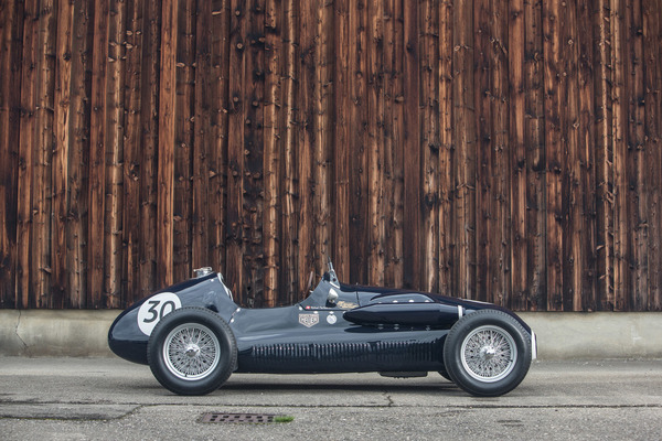 Cromard Special (1950) - viel Platz für den Motor, wenig für den Fahrer