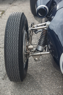 Cromard Special (1950) - vorne sind fortschrittliche Querlenker für die Radführung verantwortlich