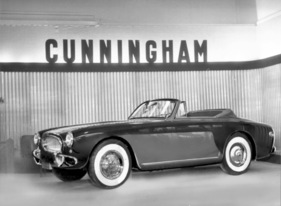 Cunningham  (1953) - Vignale-Eleganz auf amerikanischem Chassis - am Automobilsalon in Genf 1953