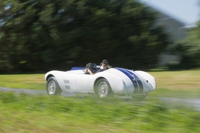 Cunningham C4R Cotninuation (1952) - als Lot 068 an der Bonhams Quail Lodge Auction am 14. August 2015