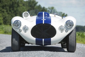 Cunningham C4R Cotninuation (1952) - als Lot 068 an der Bonhams Quail Lodge Auction am 14. August 2015