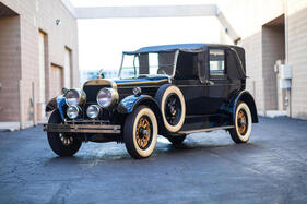 Cunningham Series V-4 Model 82-A Town Limousine (1922) - als Lot 71 an der Bonhams Scottsdale Versteigerung am 25. Januar 2024
