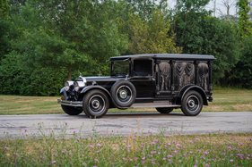 Cunningham V8 Cathedral Funeral Car (1929) - als Lot 174 an der RM Sotheby's Hershey Versteigerung 2025