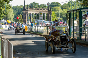 Cycle Car Amilcar CGS auf den 24 Runden - 24 Tour du Pont 2015