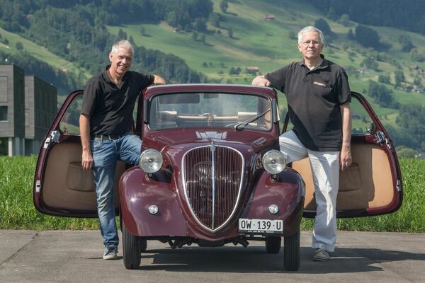 Image: The Zwischengas founders Daniel Reinhard and Bruno von Rotz with the Fiat Topolino