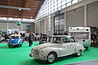 Bild: DKW 1000 S Deluxe Coupé (1963) - 50 PS stark, offenbar genug für einen Wohnwagen - Motorworld Classics Bodensee 2019