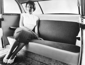 DKW 3=6 (1956) - Rückbank dank 10 cm mehr Breite nun für drei Personen bequem