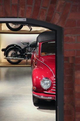 DKW 3=6 Sonderklasse F91 (1954) - in Rot - Museum PS.Speicher