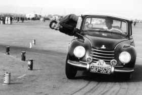 DKW 3=6 an der Rallye Solitude im Jahr 1956 DKW 3=6 an der Rallye Solitude im Jahr 1956