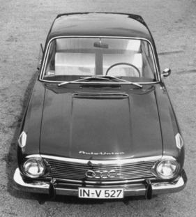 DKW F 102 (1964) – mit gegenläufigen Scheibenwischern