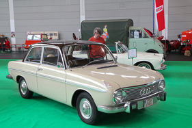DKW F102 (1966) - immer noch mit Zweitaktmotor, aber immerhin schon 60 PS stark - Motorworld Classics Bodensee 2019
