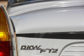 DKW F12 (1964) - Der Schriftzug