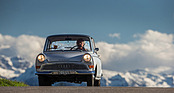 Bild: DKW F12 (1964) - Mit schönem Panorama in Hintergrund