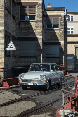 DKW F12 (1964) - Relativ grosser Kühlergrill