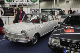 DKW F12 (1964) - mit Dreizylinder-Zweitaktmotor und vier Ringen (Retro Classics Bavaria 2017 in Nürnberg)