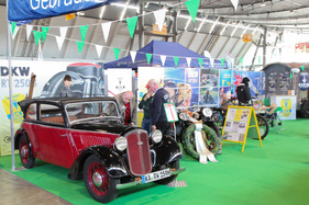 DKW F5 Front Luxus Cabriolet (1935) -mit 20 PS waren 80 km/h möglich - auf dem Clubstand - Retro Classics Stuttgart 2017