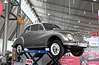 DKW F93 (1957) - die dritte Sonderklasse mit Facelift auf der Hebebühne - an der Retro Classics Stuttgart 2013