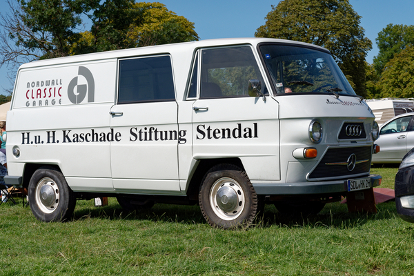 DKW-Imosa F1000 – definitv kein Ostblech, aber ein echte Rarität als Transporter auf dem Teilemarkt. Dieses Fahrzeug ist Ausdruck der wechselvollen Geschichte der Auto-Union in den 60ern – OMMMA 2023