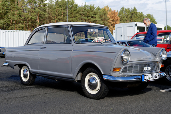 DKW Junior (1962) – als DKW die Zweitaktfahne noch hoch hielt – Oldtimer-Show Berlin 2022
