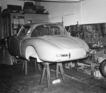 Bild: DKW Monza (1956) - Ein Rennsport-Coupé wird vorbereitet