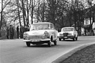DKW vor Mercedes an der Rallye Solitude