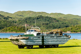 DUKW 6x6 Amphibious Utility (Jg. Ca.) (1945) - Angeboten als Lot Nr. 288 bei der Bonhams Goodwood Revival Auction am 18. September 2021