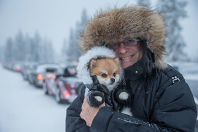 Da kann's auch dem Hunderl einmal kalt werden - Impressionen von der Planai-Classic 2017