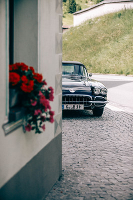 Da lugt eine Corvette um die Ecke - Arlberg Classic 2017